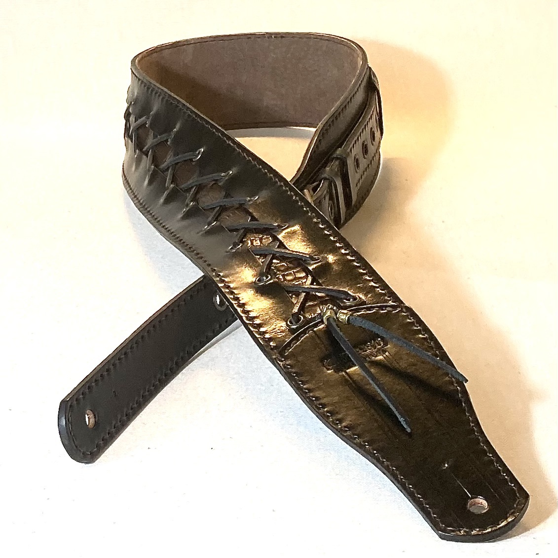 wizard leather 本革製ギター・ストラップ(編み上げ/ワニ革)（新品