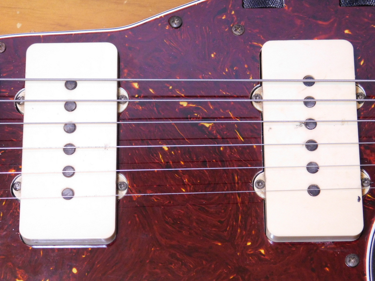 Fender JazzMaster '77（ビンテージ）【楽器検索デジマート】