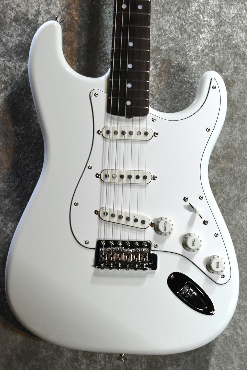 Fender FSR MADE IN JAPAN TRADITIONAL LATE 60S STRATOCASTER