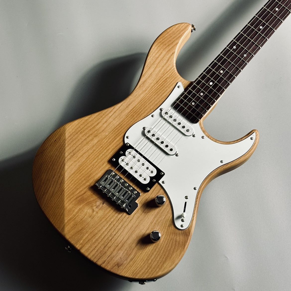 YAMAHA PACIFICA112V パシフィカ PAC112 初心者にオススメ ケース付き