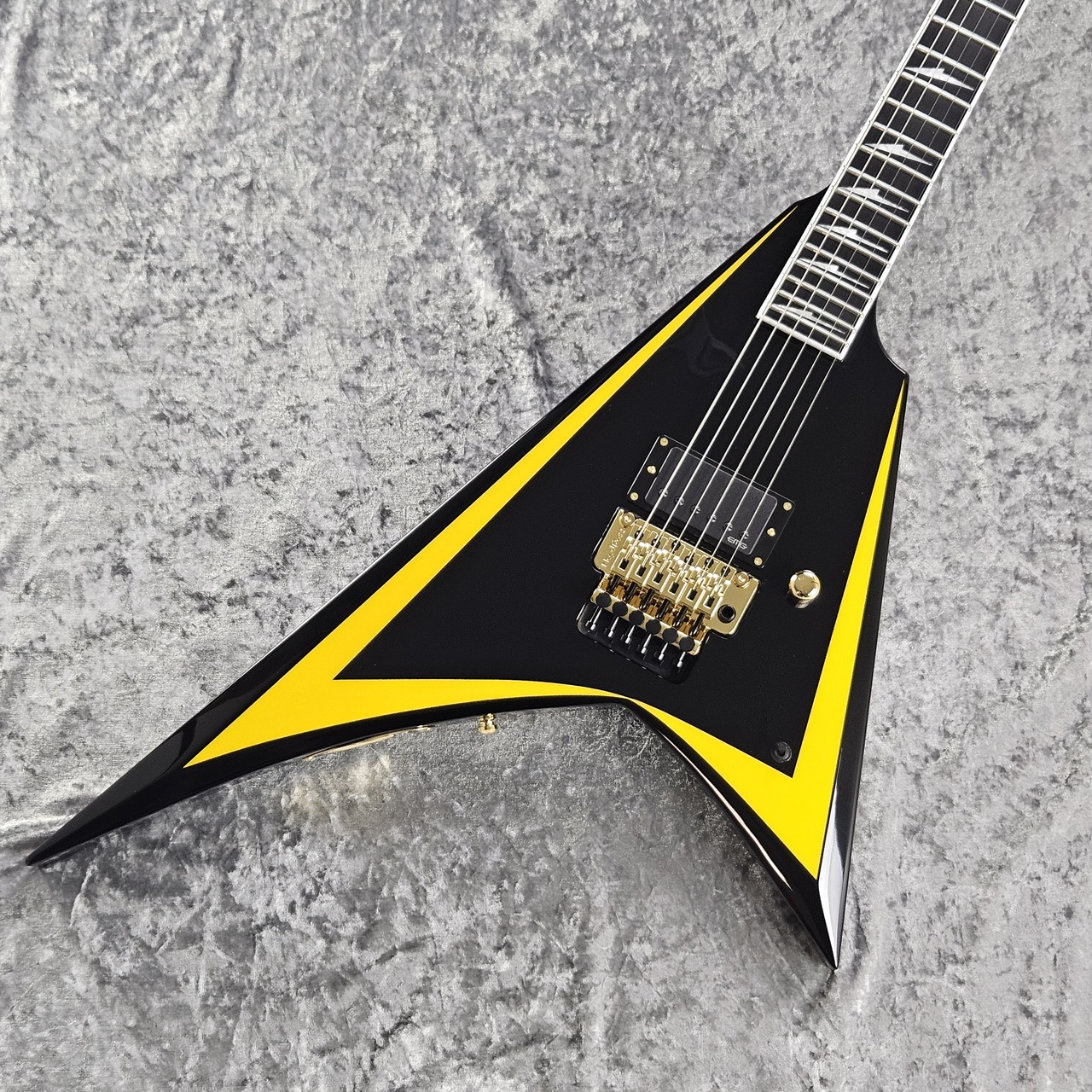 新品Edwards E-Alexi Arrow Head ハードケース付き EDWARDS E-ALEXI ARROW HEAD （ALEXI LAIHO) New | eBay