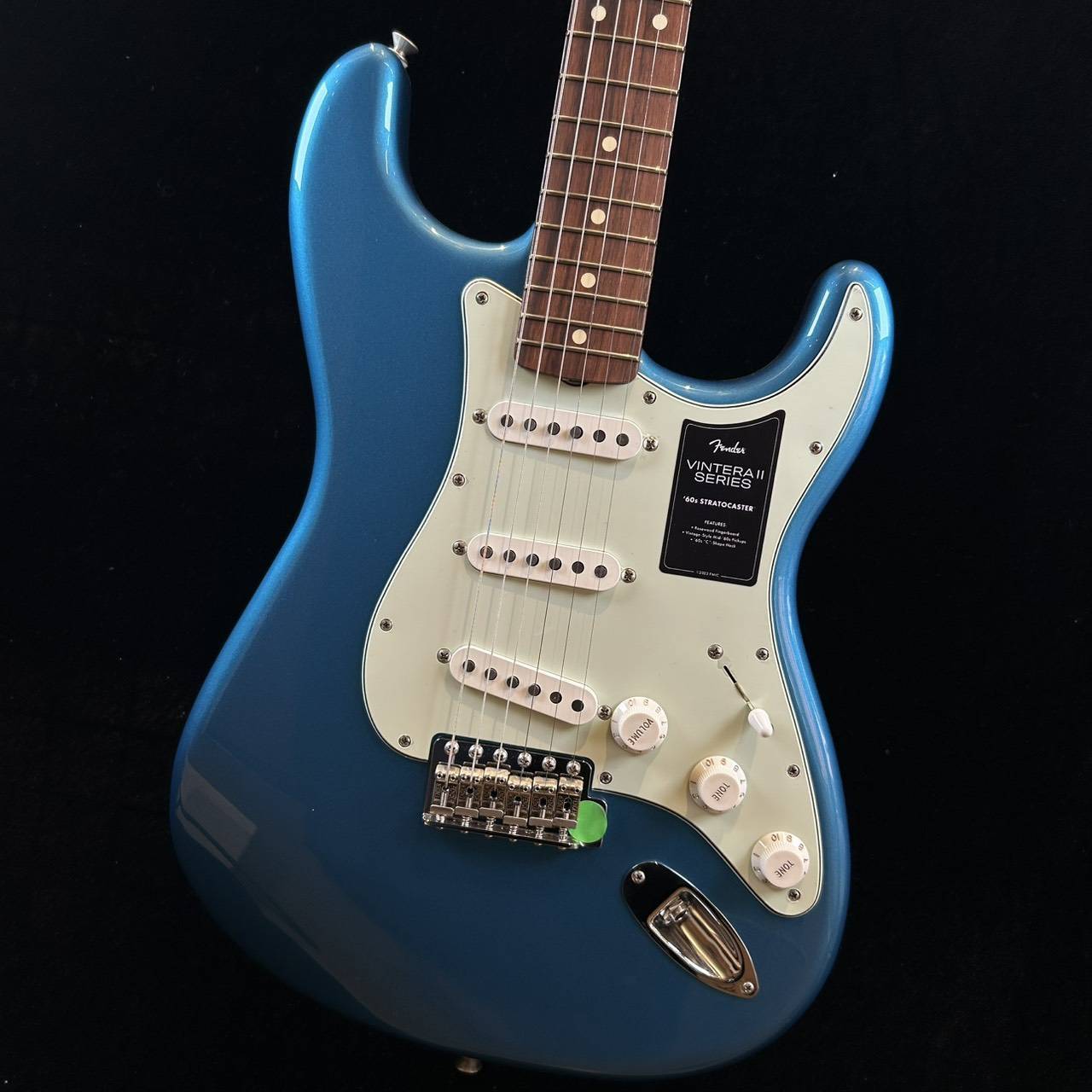 Fender Vintera II '60s Stratocaster - Lake Placid Blue 現物画像