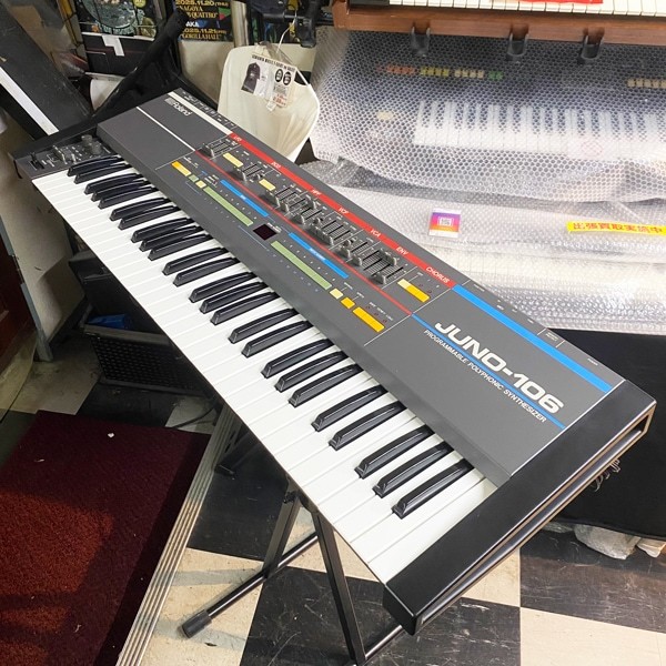 Roland JUNO-106（ビンテージ）【楽器検索デジマート】