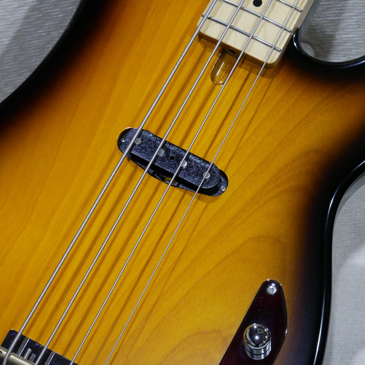 Crews Maniac Sound T Bee-57 / 2TS w/ K&T P-57 BM 【美品USED