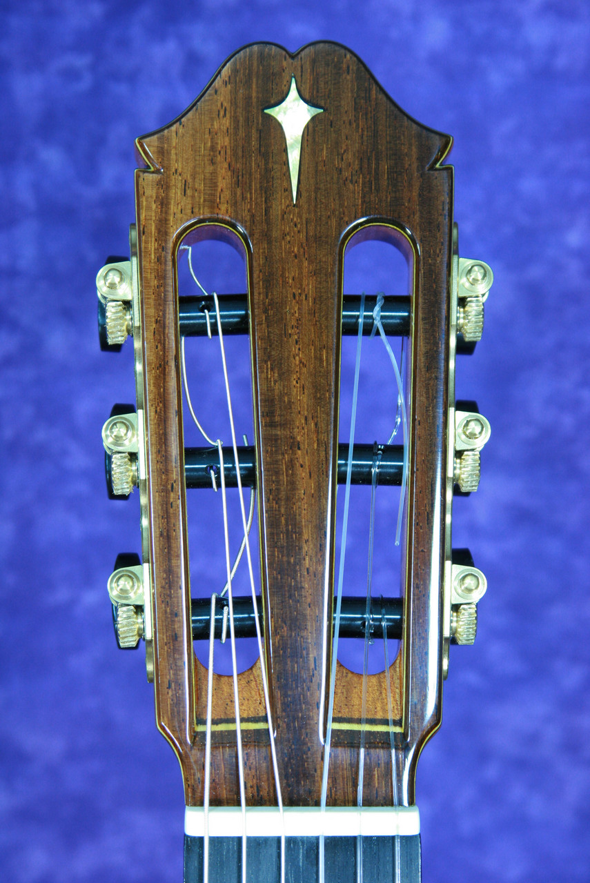 ピカソ　Homme a la guitare,.希少な額装用画集より、版上サイン ピカソ Homme a la guitare,.希少な額装用画集より、版上サイン