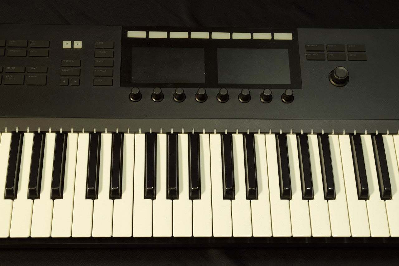 NATIVE INSTRUMENTS KOMPLETE KONTROL S49 MK2 【福岡店】（中古/送料