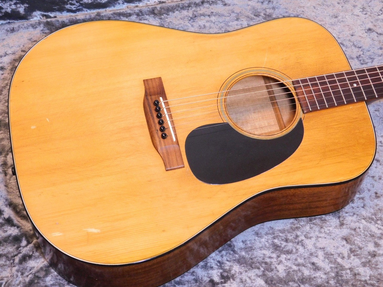 超特価セール開催！！ Martin D-18 '75 w/Blue Case（ビンテージ）【楽器検索デジマート】 ギター