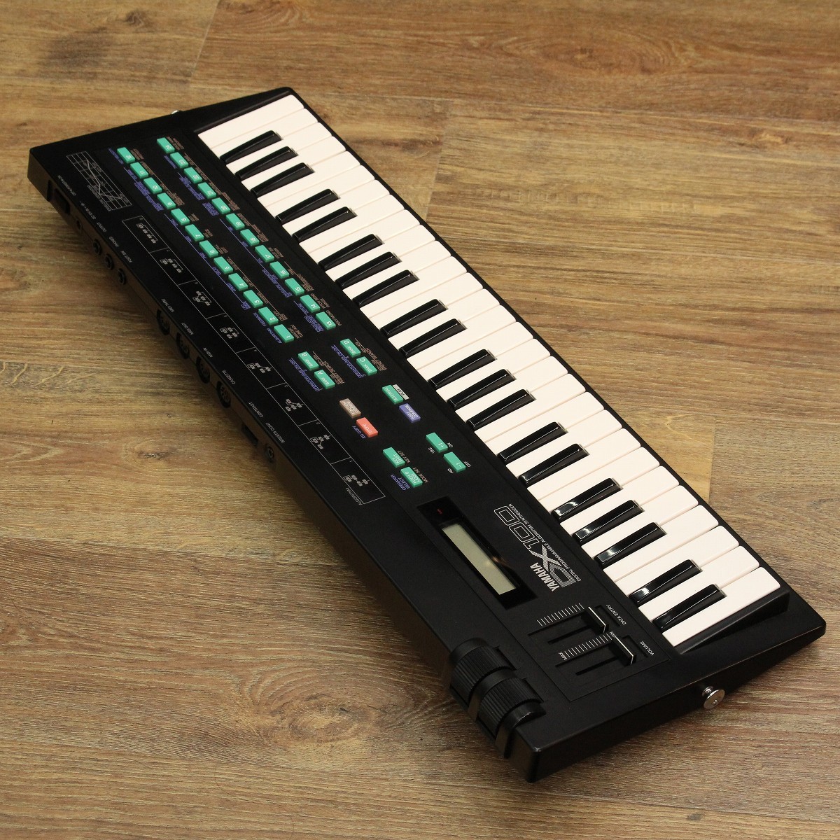YAMAHA DX100 【キーボードマート新宿】【新宿店】（中古/送料無料