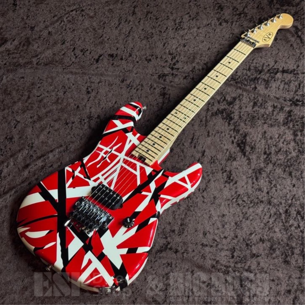 EVH Striped Series Red with Black Stripes（中古/送料無料）【楽器