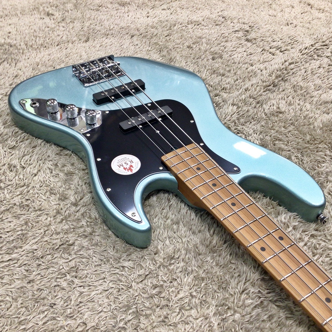 【まりい】Bacchus エレキベース ブルー Bacchus Handmade Series Woodline Ash 4Strings Blue Oil
