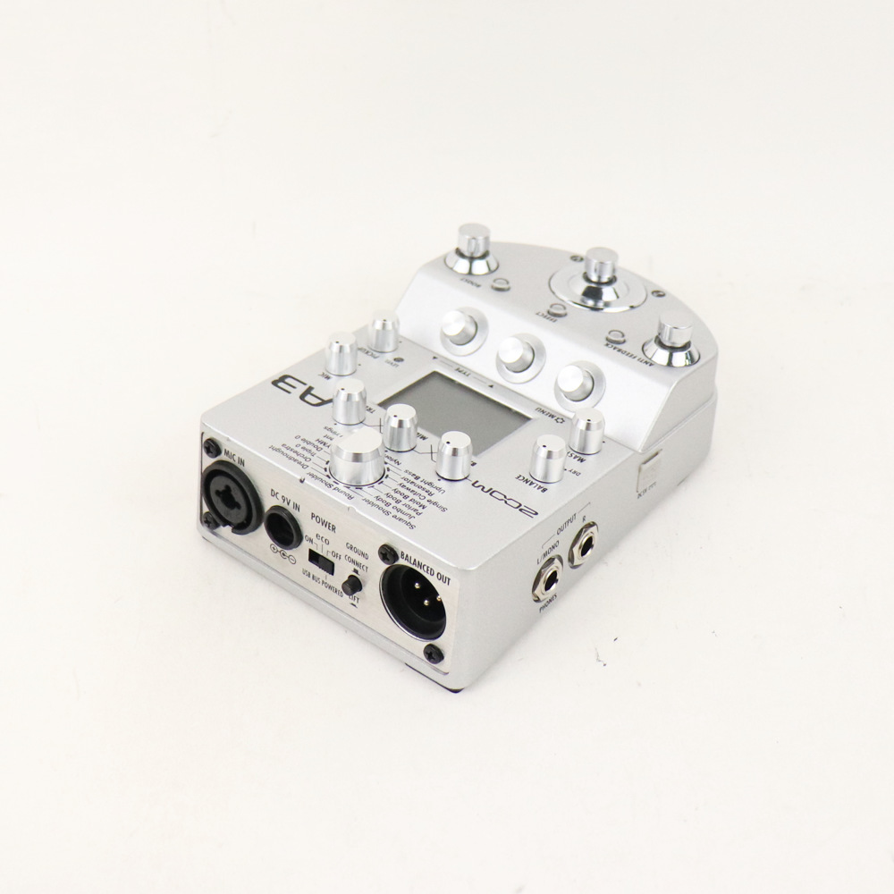 ZOOM A3 (ボタンひとつ欠品)動作問題なし アコギプリアンプ