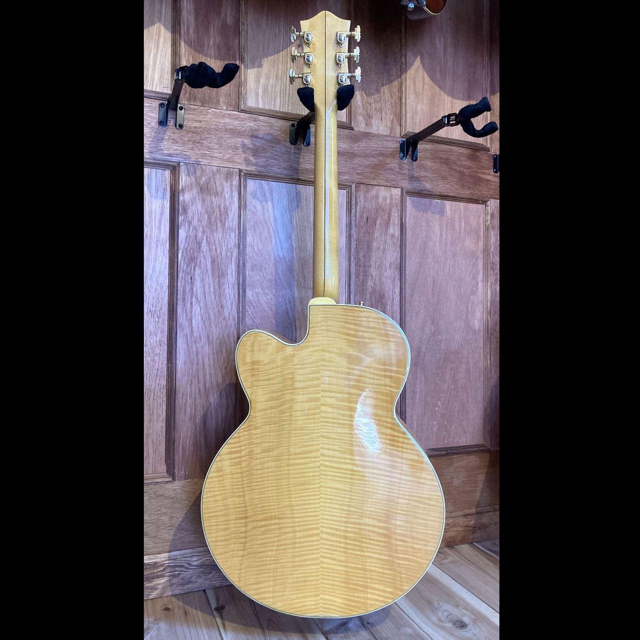 Gretsch シンクロマチック サンバースト 1990年製 柔らかな質感の Gretsch シンクロマチック サンバースト 1990年
