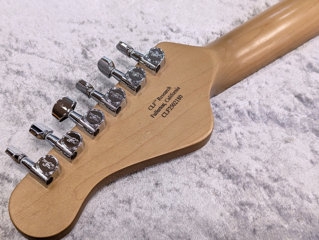 G&L Limited Edition ASAT Classic Bluesboy Thinline / Butterscotch