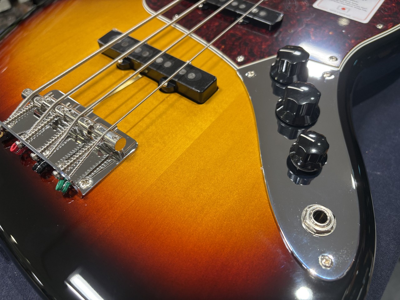 Fender MADE IN JAPAN TRADITIONAL 60S JAZZ BASS【新品超特価】【送料