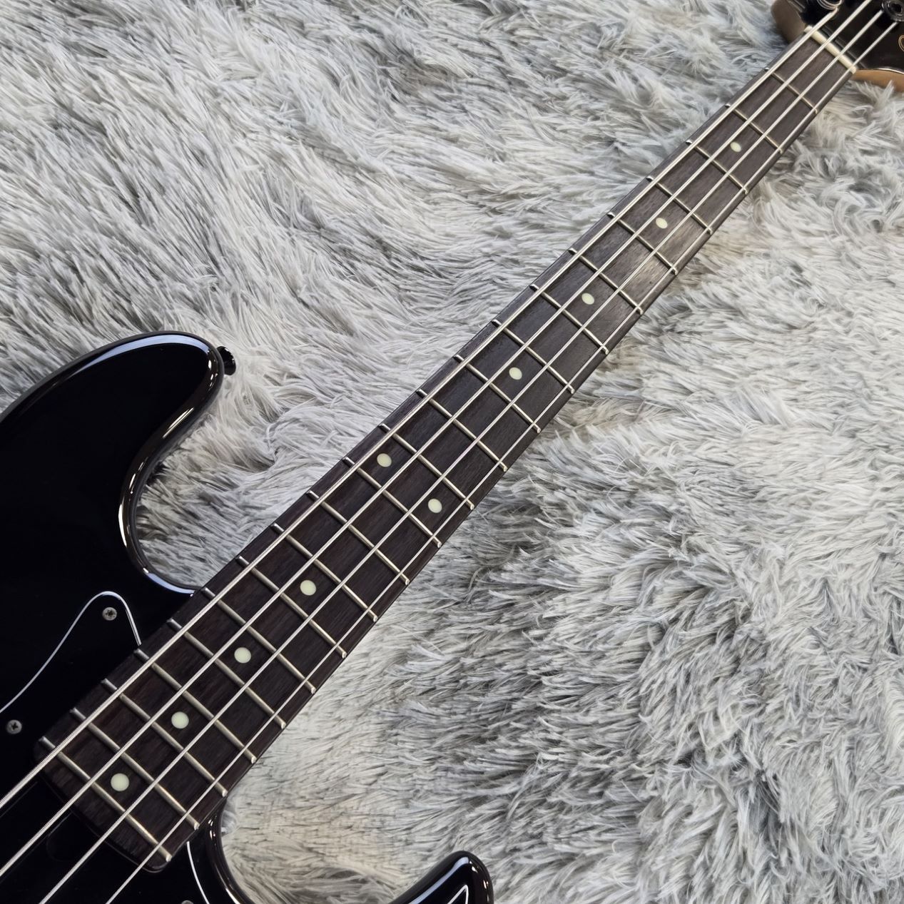 Xotic XJ-1T 4st - Black【現物画像】【4.28kg】【9/27までの期間限定