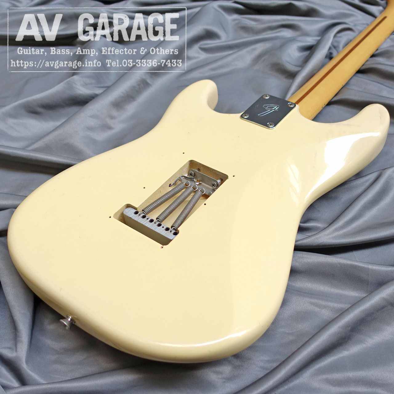 レア Fender カスタムエディション ST72-140 イングヴェイ最上位 