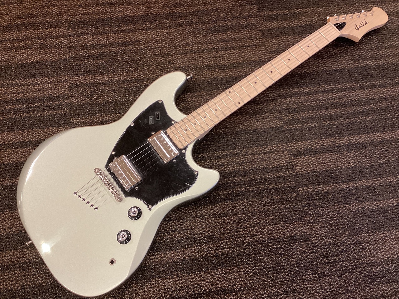 新品GUILD エレキギター SURFLINER HH SHORE MIST Guild Guitars｜Surfliner HH ショアラインミスト