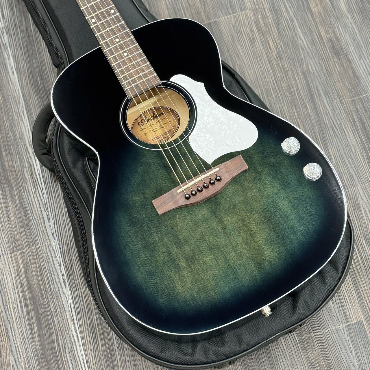 Art&Lutherie Legacy HG Q-Discrete Indigo Burst(中古/送料無料 Art&Lutherie Legacy HG Q-Discrete Indigo Burst(中古/送料無料