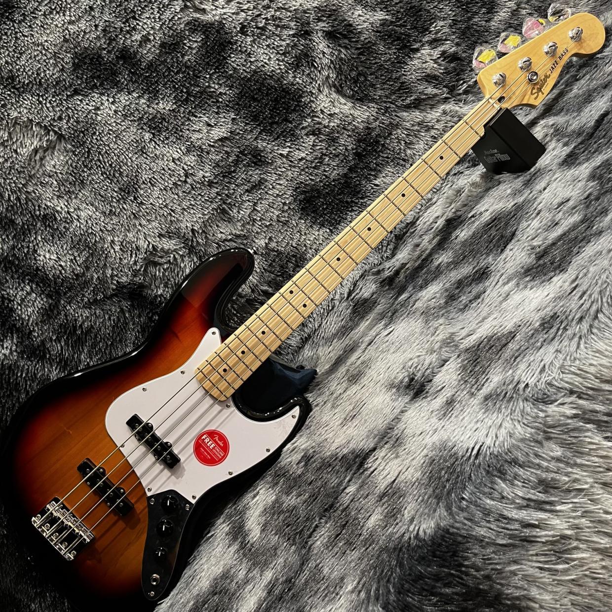 Squier by Fender Affinity Series Jazz Bass, Maple Fingerboard