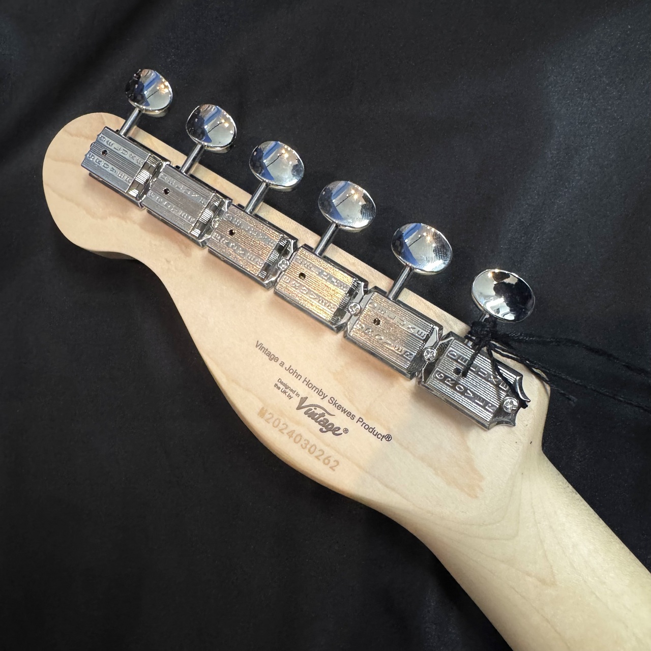 Vintage V72VG ReIssued(ビンテージ テレキャスター セミホロウ)（新品