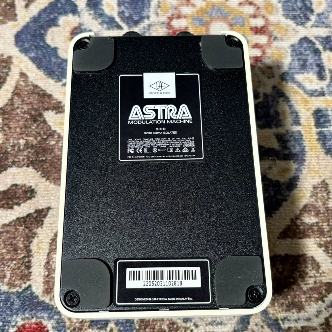 Universal Audio UAFX Astra Modulation Machine コンパクト