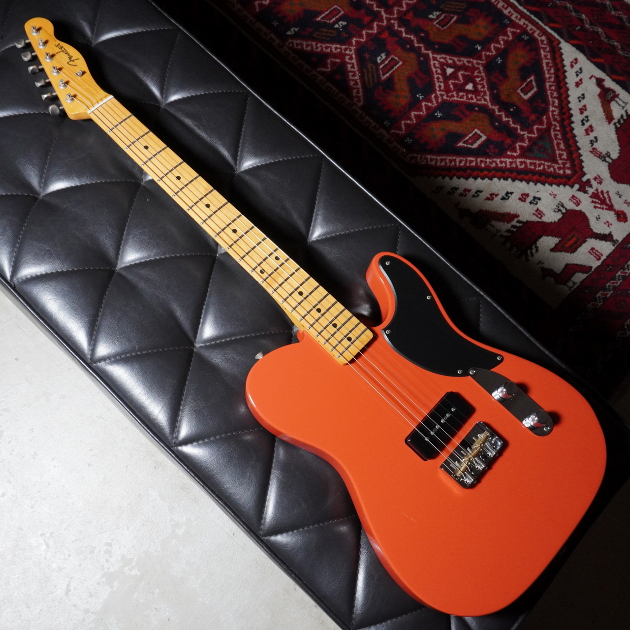 (生産終了 希少品) Fender Noventa Telecaster Fender Noventa Telecaster Fiesta Red（中古）【楽器検索