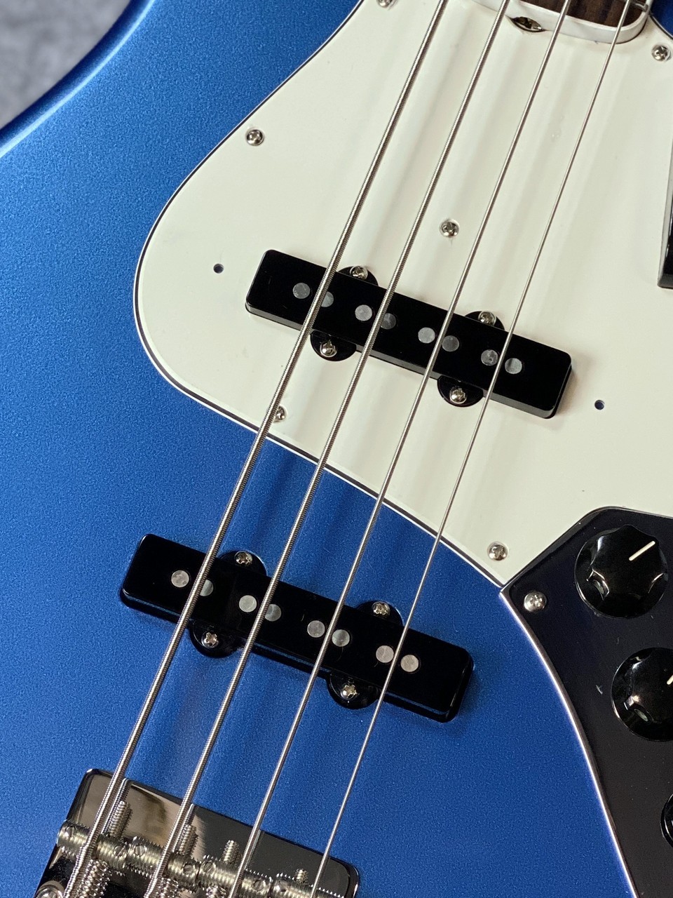 Fender American Vintage II 1966 Jazz Bass - Lake Placid Blue