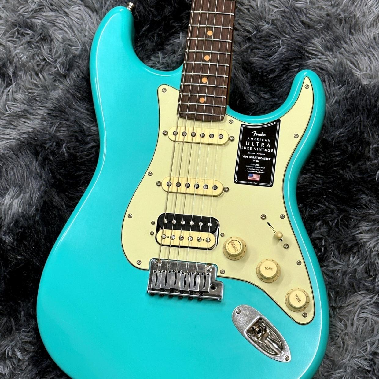 ギター Fender American Ultra Luxe vintage HSS Fender American Ultra Luxe Vintage '60s Stratocaster HSS Sea Foam
