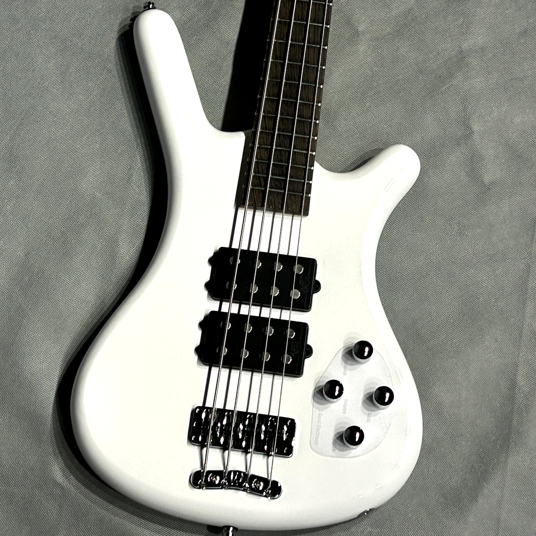 Warwick ベース