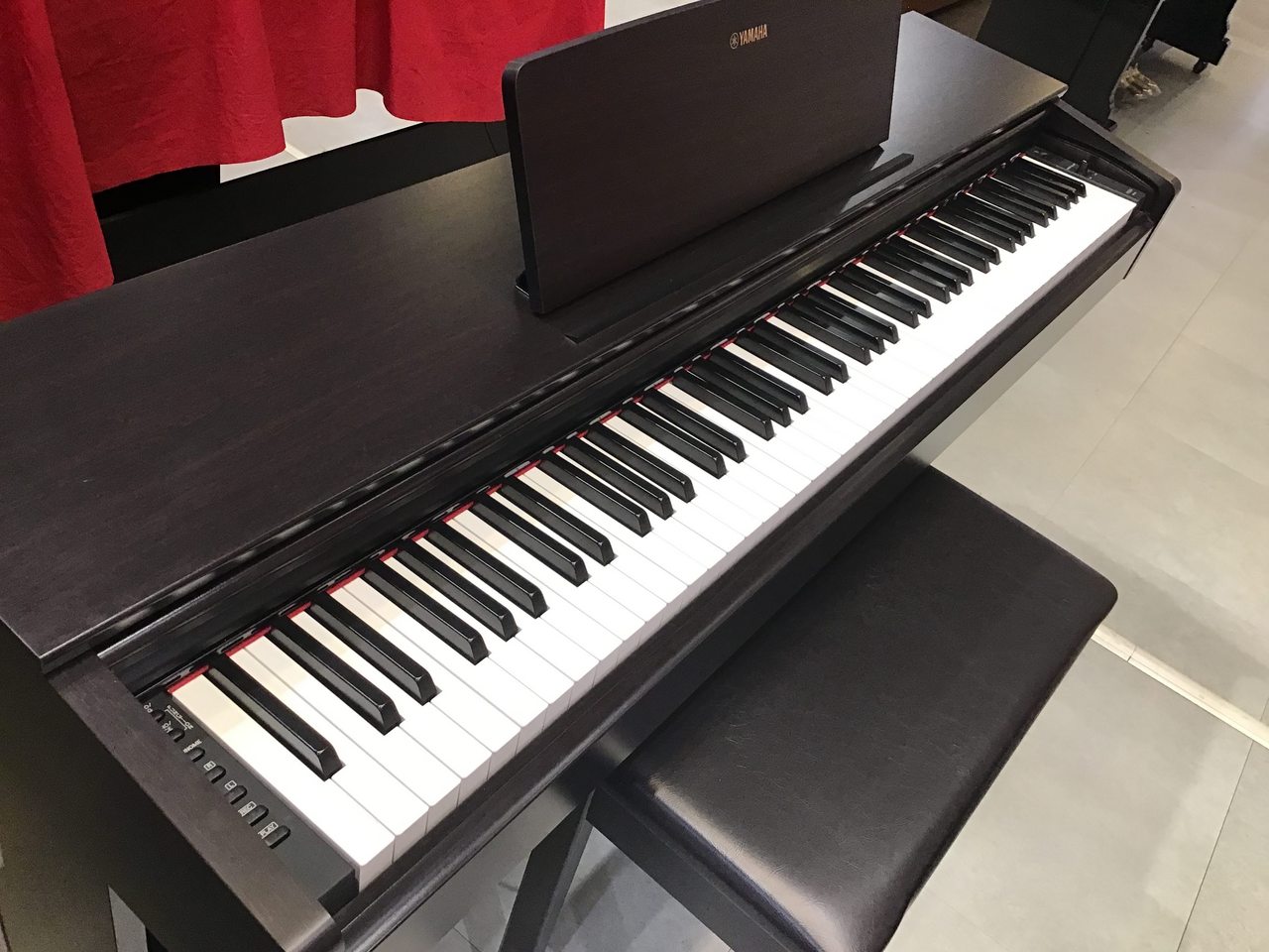 YAMAHA YDP-143（中古）【楽器検索デジマート】