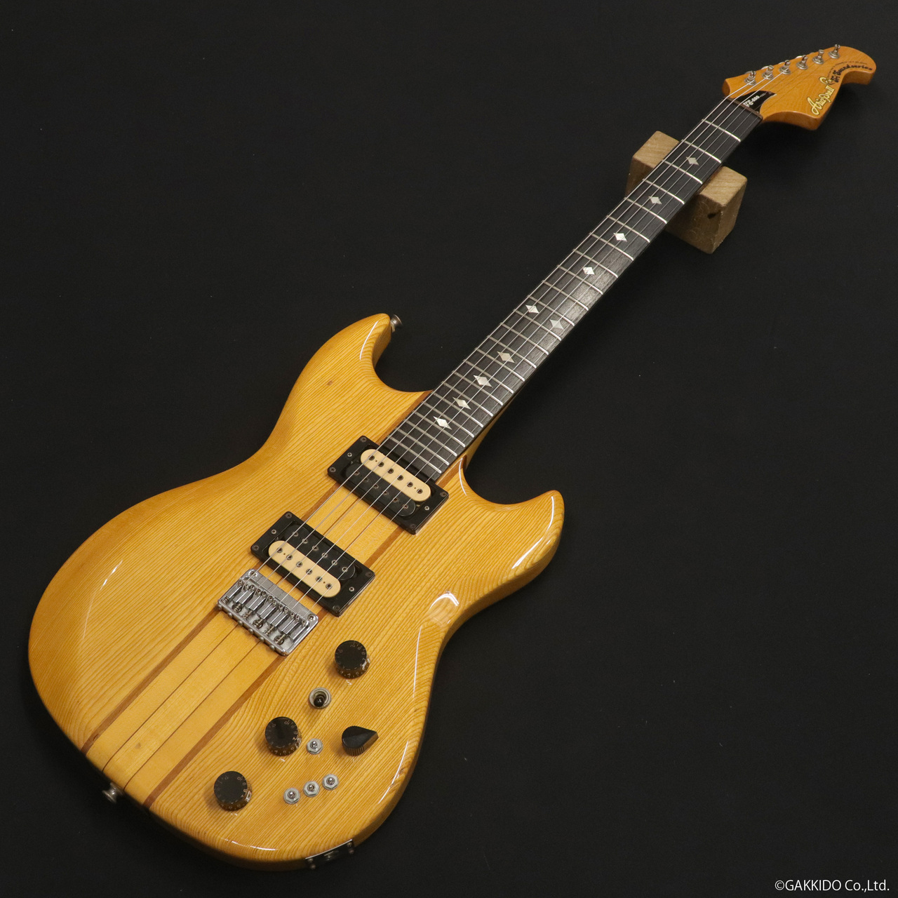 Aria Pro II Trisound TS-600 N [Natural]（ビンテージ）【楽器検索