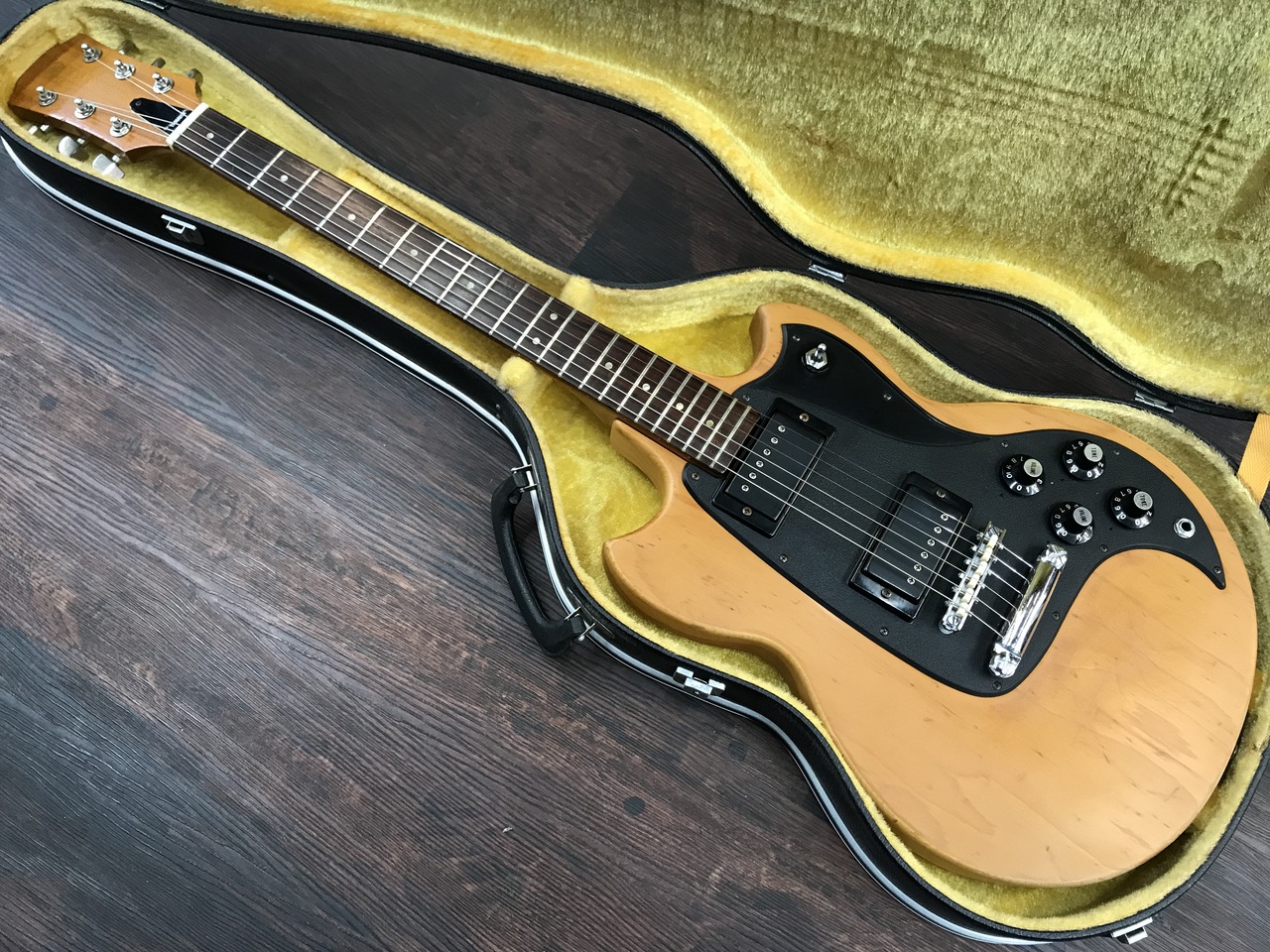 フレット6割程度YAMAHA SG30(ソフトケース付き)