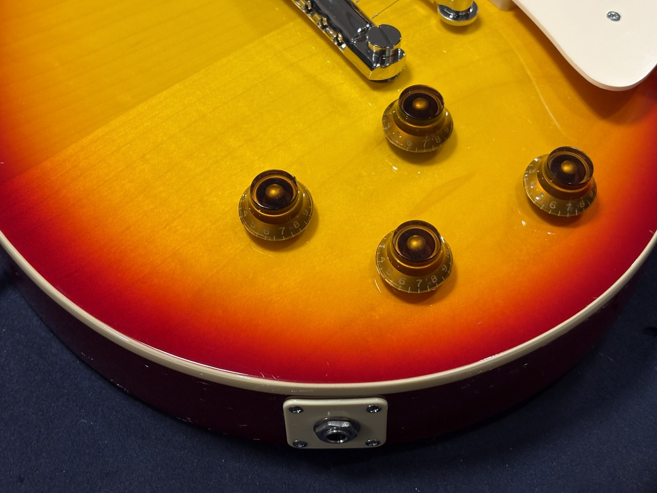 Tokai LS-201 CS -Cherry Sunburst-｜#2652558（新品特価/送料無料