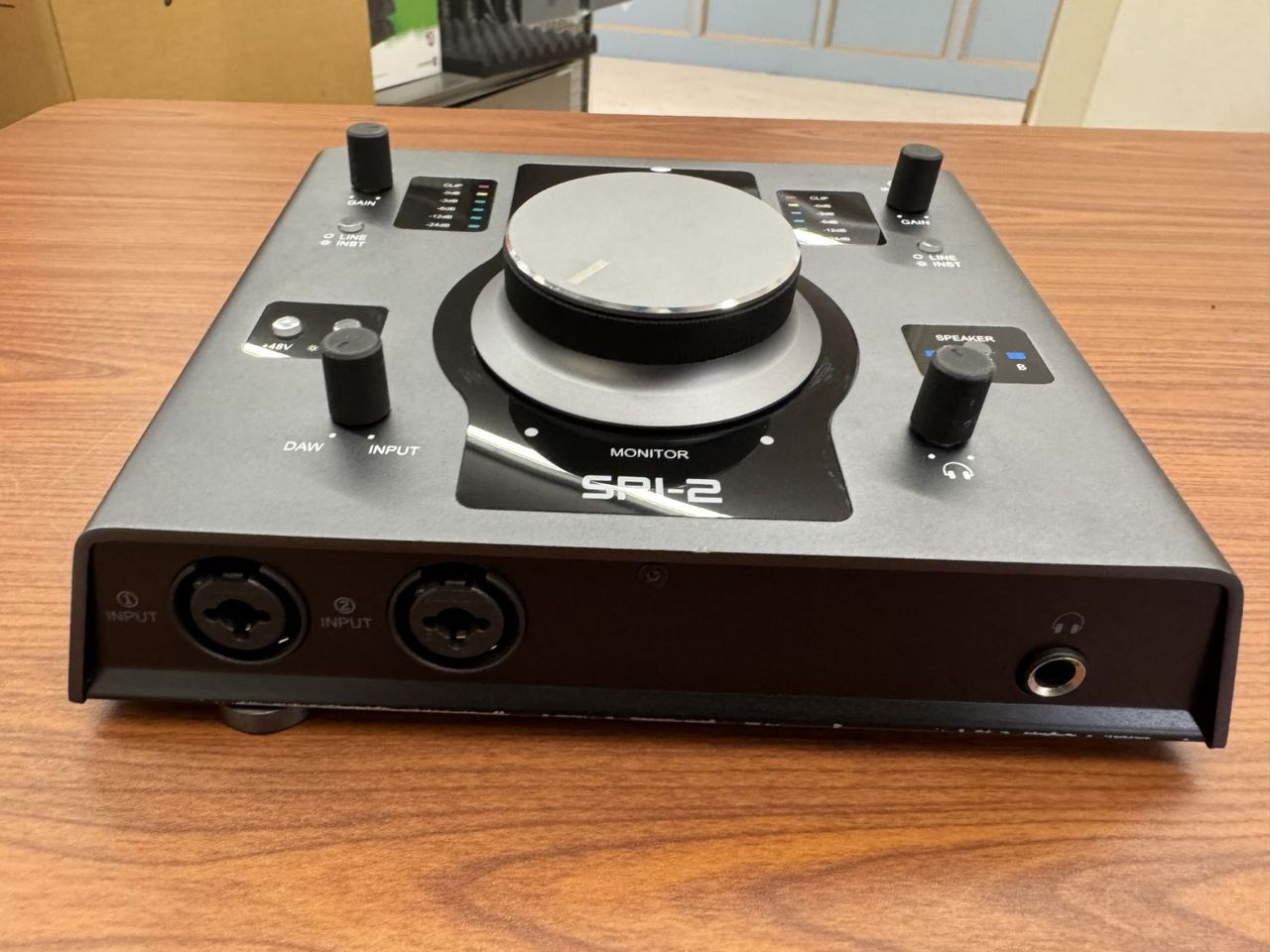 Fluid Audio SRI-2 オーディオインターフェイスSRI2（B級特価/送料無料