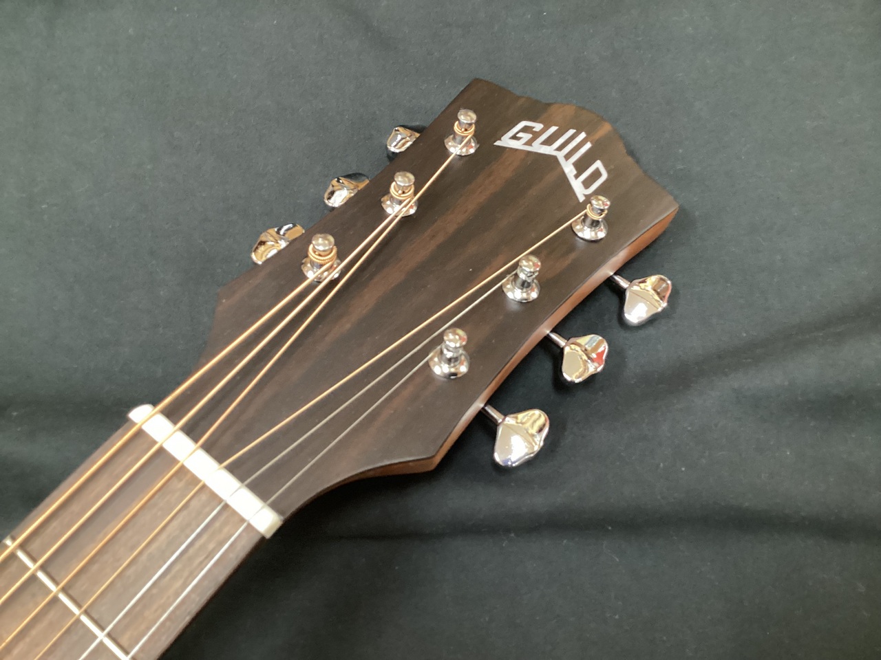 GUILD OM240CE（新品）【楽器検索デジマート】