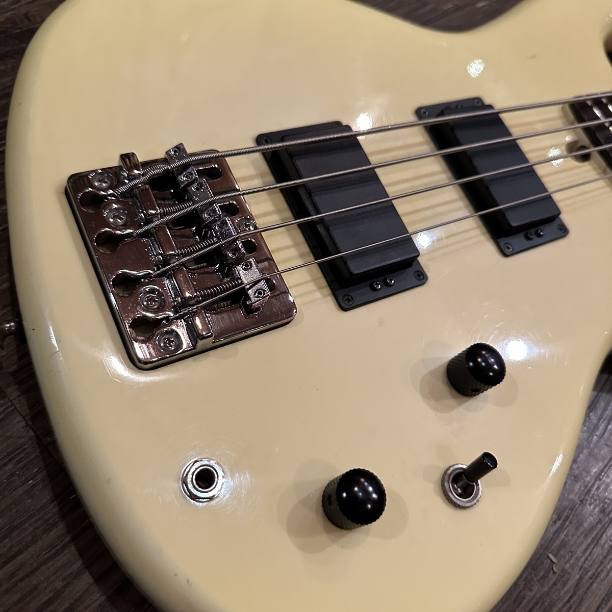珍品 Aria Pro II Rhinoエレキベース 所有ベース紹介。Rhino by AriaProII アクティブベース