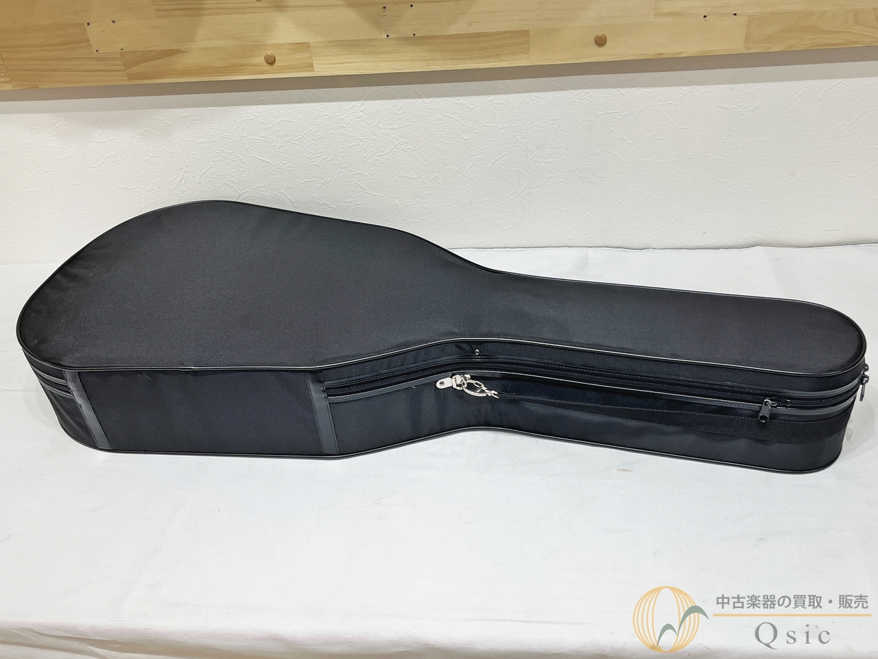 ノーブランド クラシックギター用セミハードケース [MMR26]【箕面店