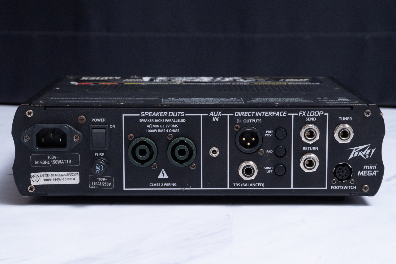 Peavey mini MEGA1000 ベース用アンプ 000000064978_2_vBGZVOX.jpg