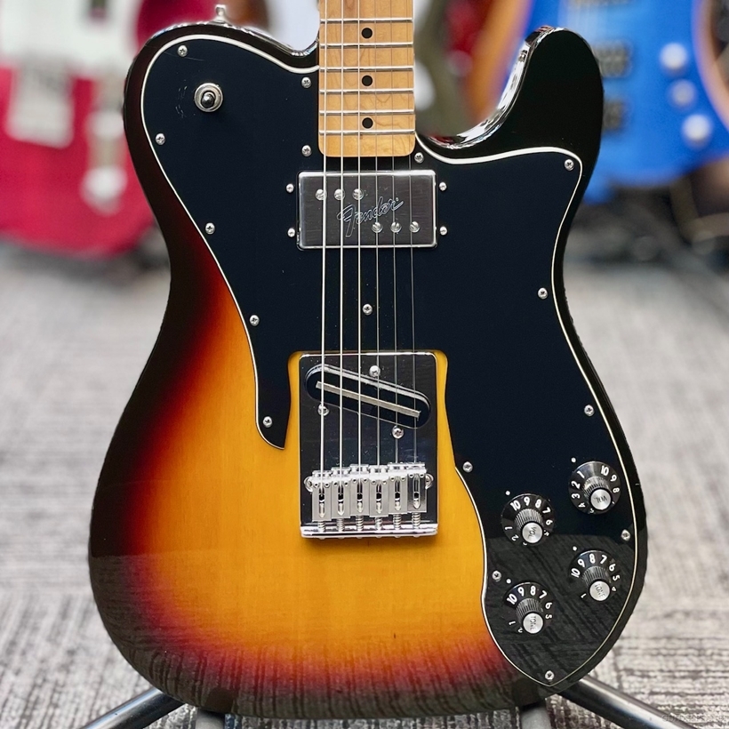 Fender Classic Series '72 Telecaster Custom 'Mod.' -3-Color