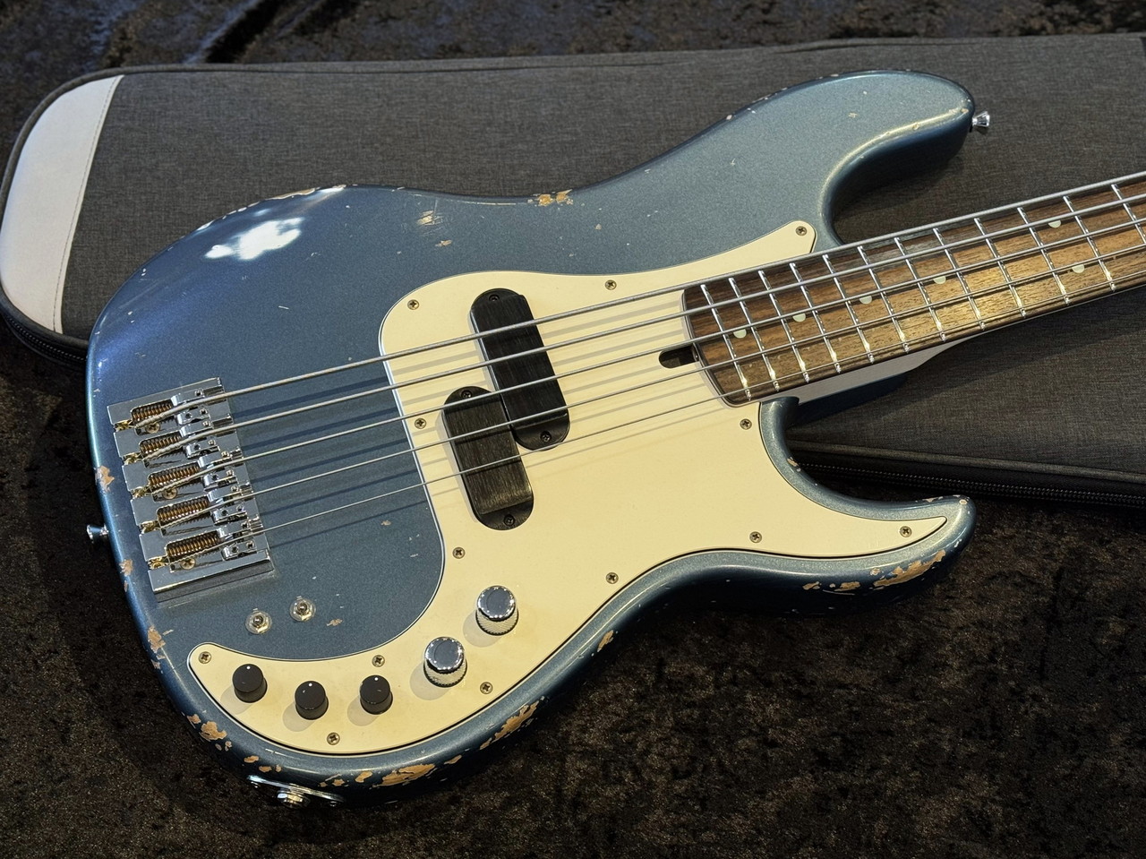 Xotic XP-1T 5st #243 - Dark Lake Placid Blue/MH, Medium Aged（新品