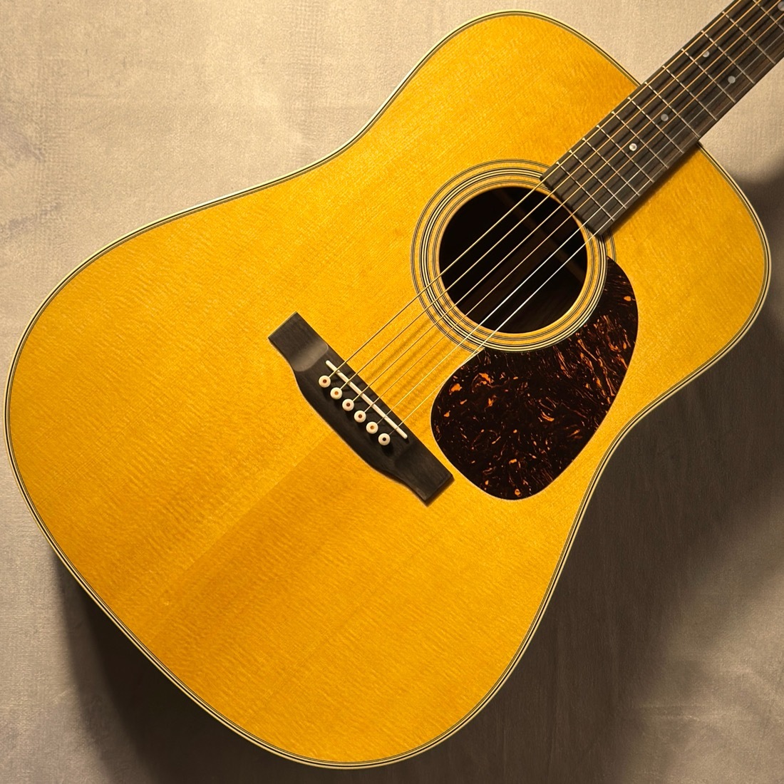 専用 Martin D-28 シリアルナンバー入り 木製プレート 【公式通販】