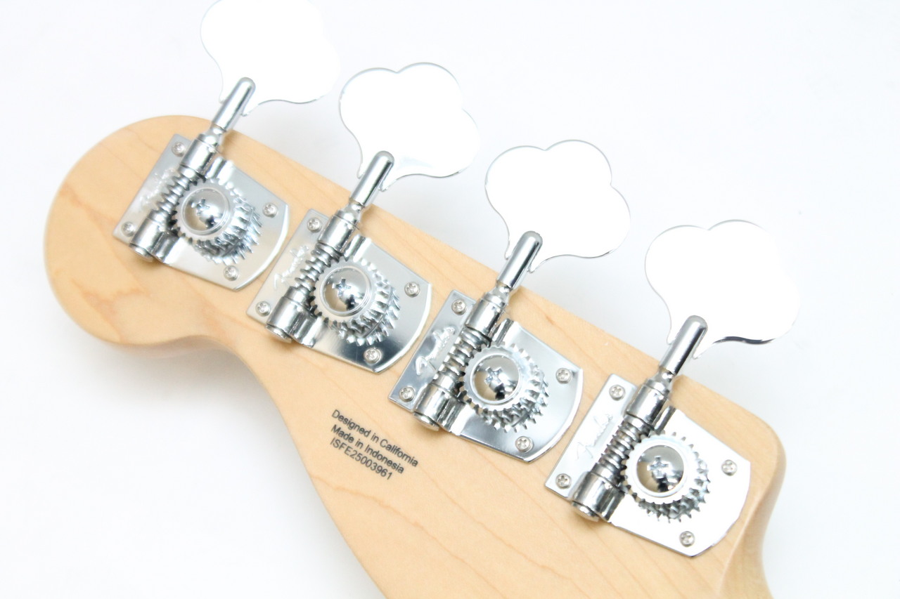 Fender Standard Jazz Bass / Olympic White / 4.48kg（新品/送料無料