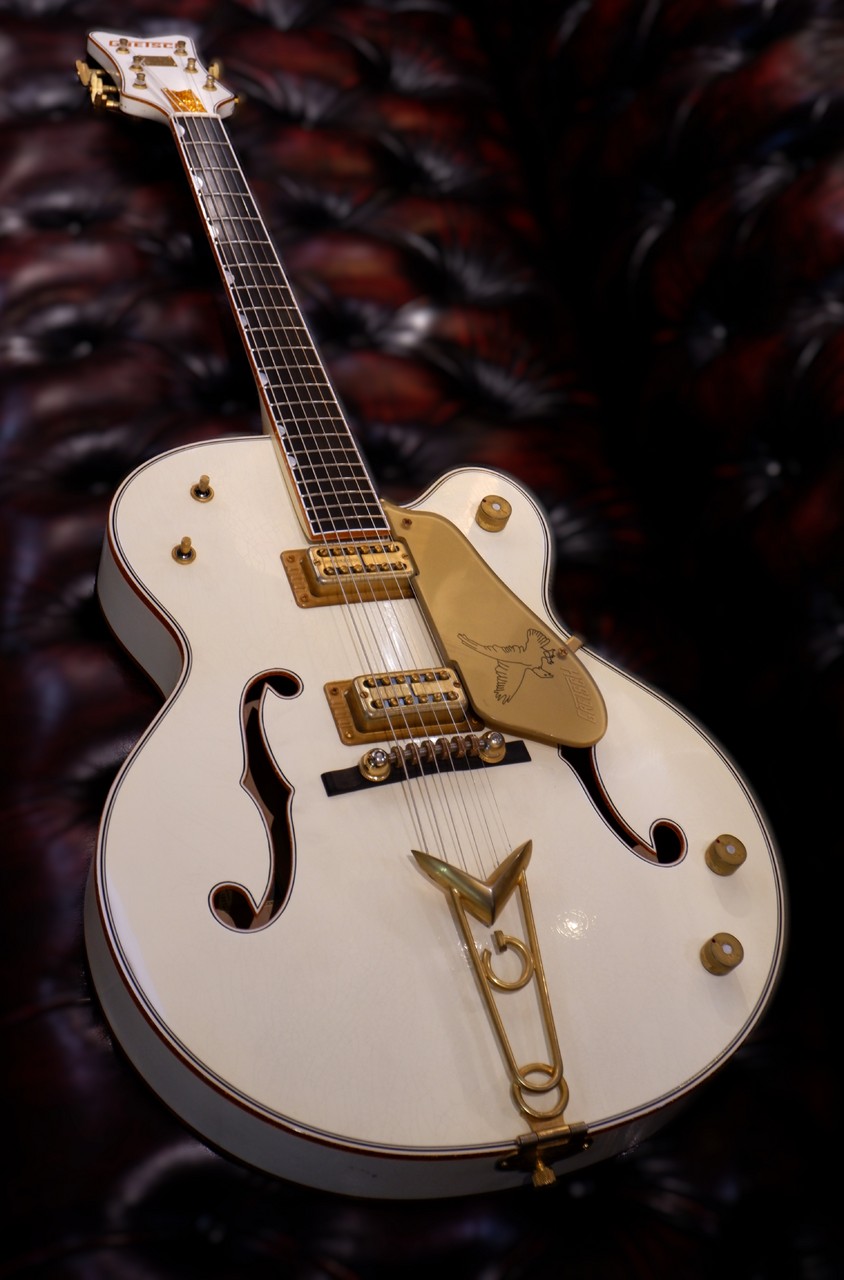 Gretsch USA Custom Shop G6136-59 White Falcon Relic Build by Chad