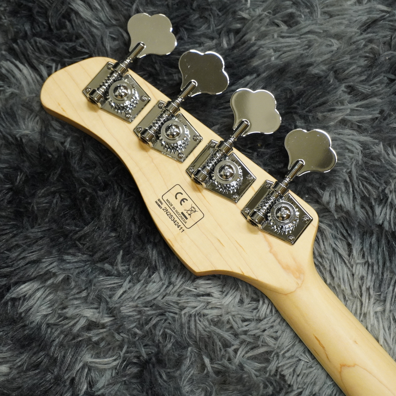 Sire V7 Alder FL 【動作確認済】 エレキベース フレッドレス Sire V7 Alder FL 【動作確認済】 エレキベース フレッドレス Sire