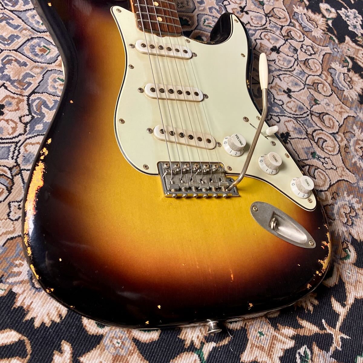 Rebel Relic 59S Series Custom　美品 Rebel Relic 59 S-Series 3-Tone (Faded Red) Sunburst 2022（中古