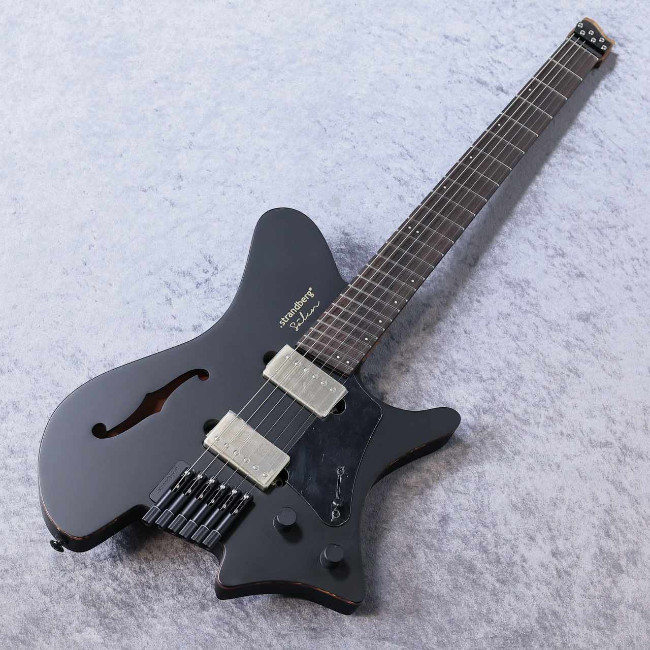 strandberg Salen Jazz 「Black」「現物写真」「Ola Strandberg氏 直筆