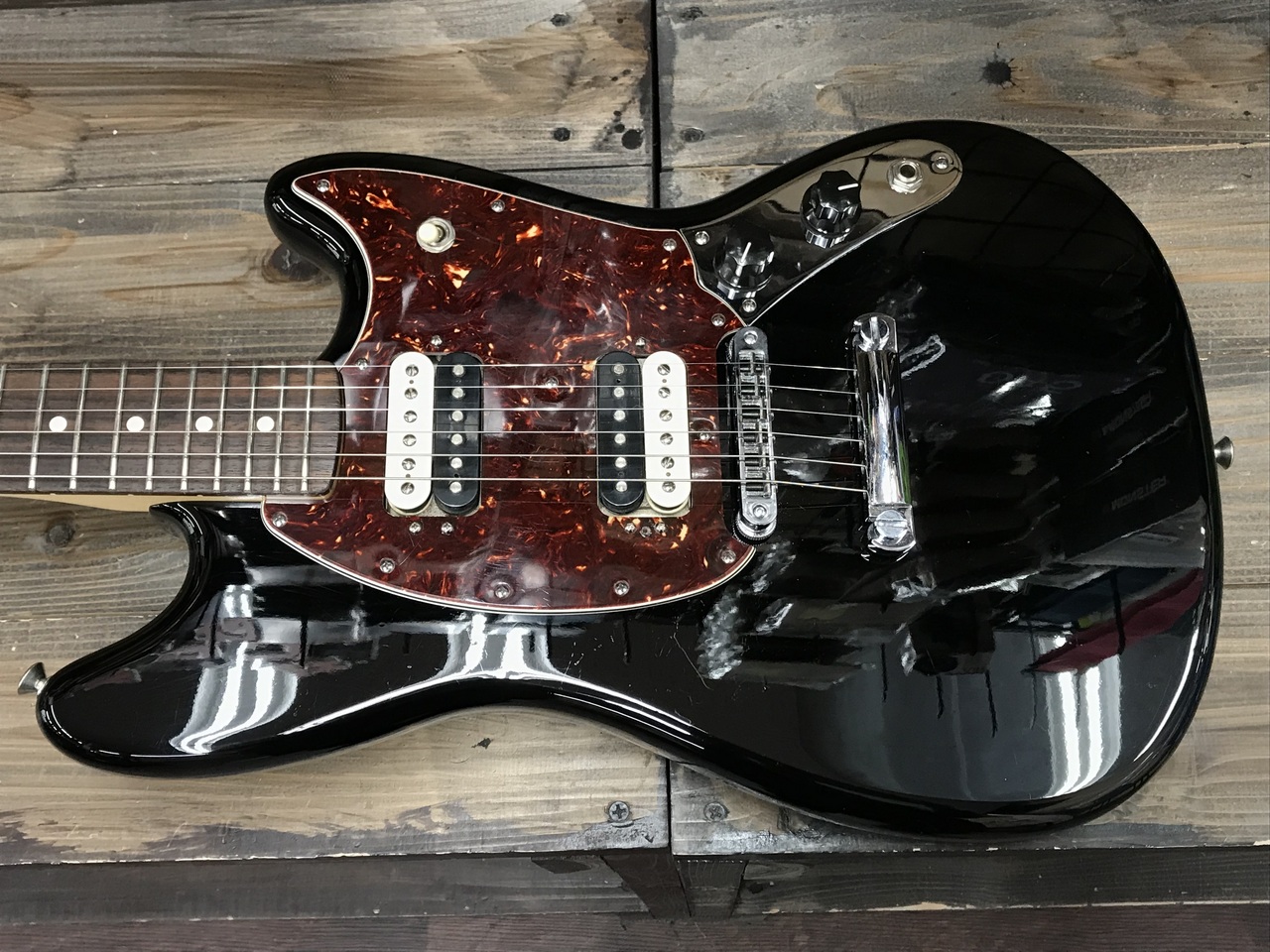 Fender American Special MUSTANG（中古/送料無料）【楽器検索