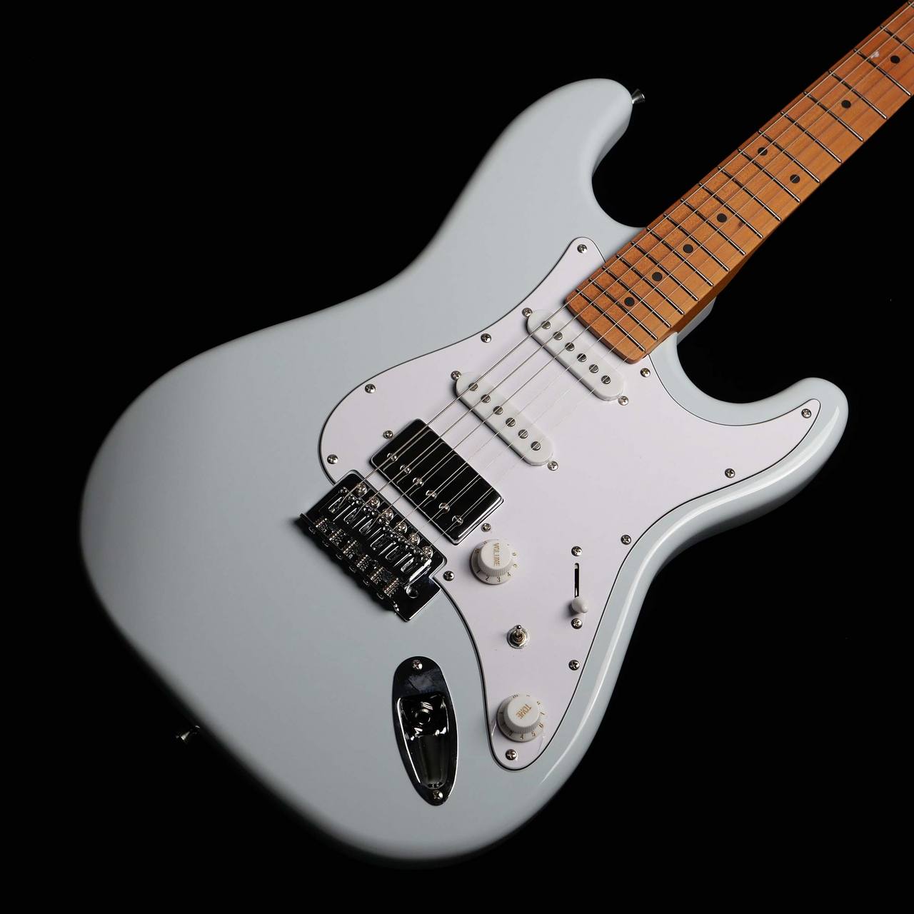 Eris. Nestia airy blue エレキギター ストラトキャスター コイル