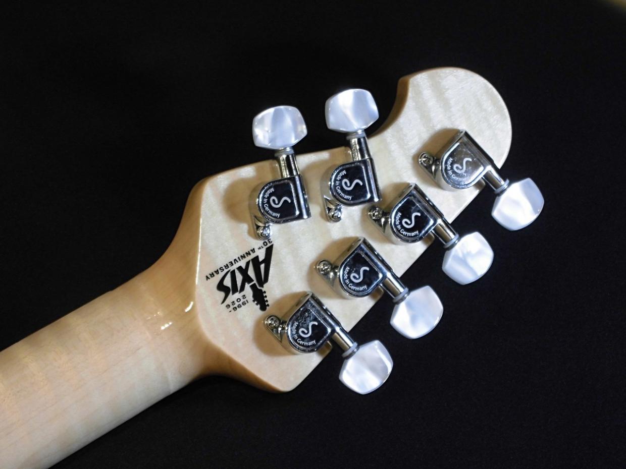 MUSIC MAN Axis 30th Anniversary / Translucent Purple 【3.26kg