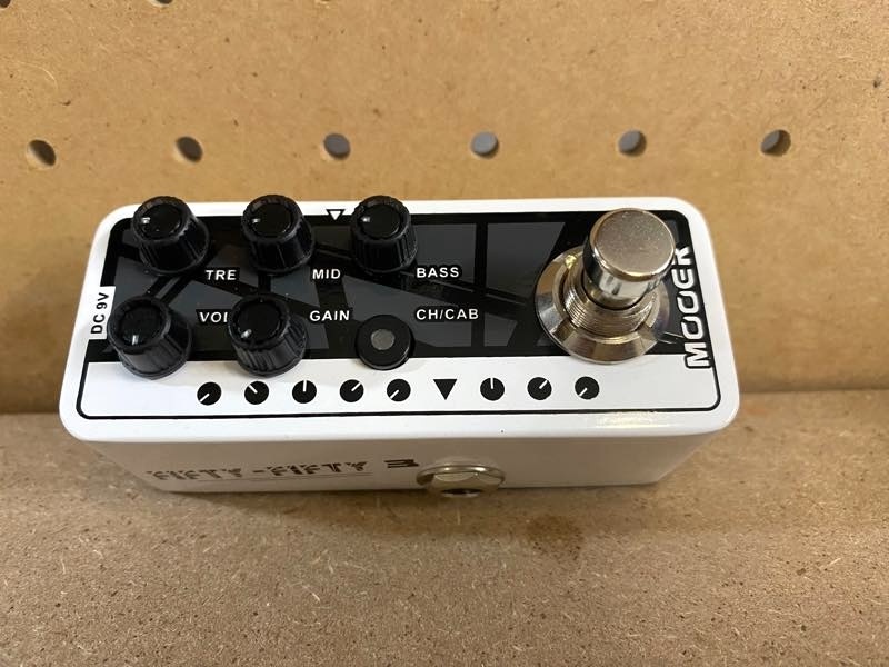Mooer Fifty-Fifty ギターエフェクター　005 MOOER Micro Preamp 005(Fifty-Fifty 3) - YouTube